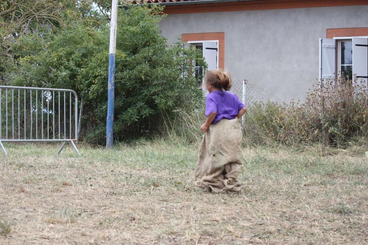 Jeux d'enfants à Escayre (123)