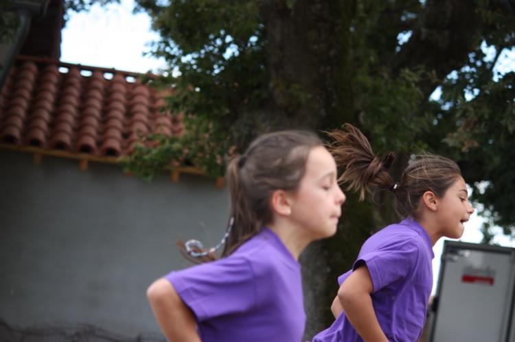 Jeux d'enfants à Escayre (115)